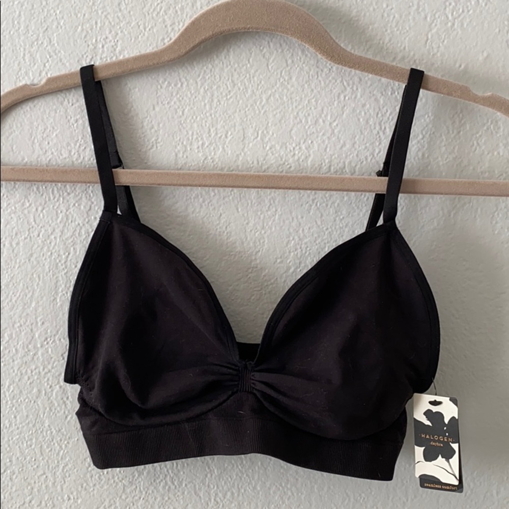 Black Nordstrom Halogen Day Bra. NEW. NEVER WORN